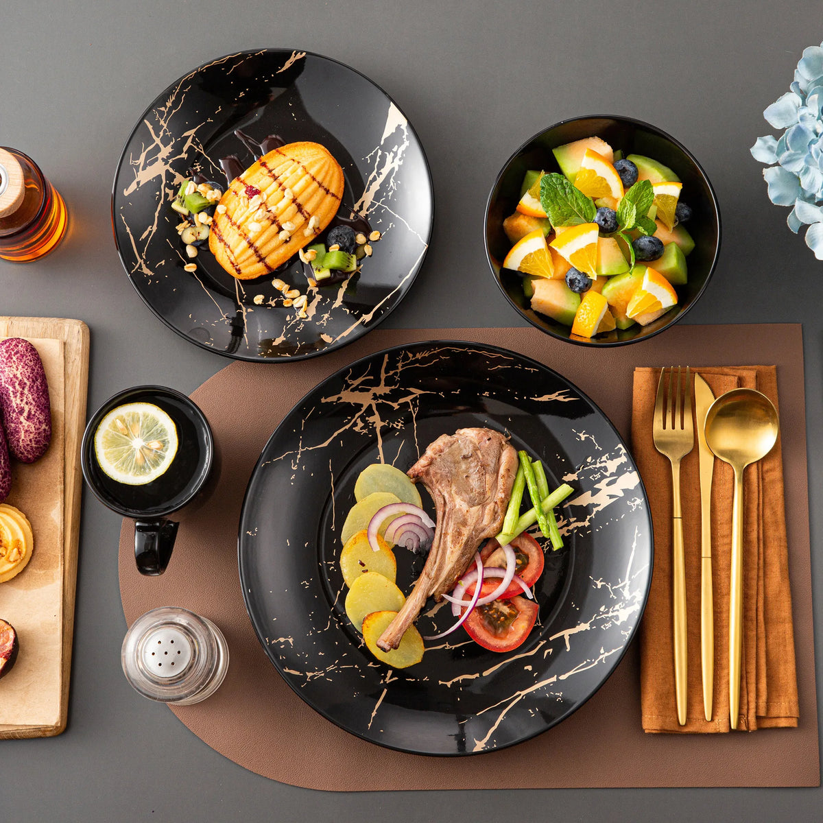 Malacasa Premium Porcelain Dinnerware Set With Gold Splash