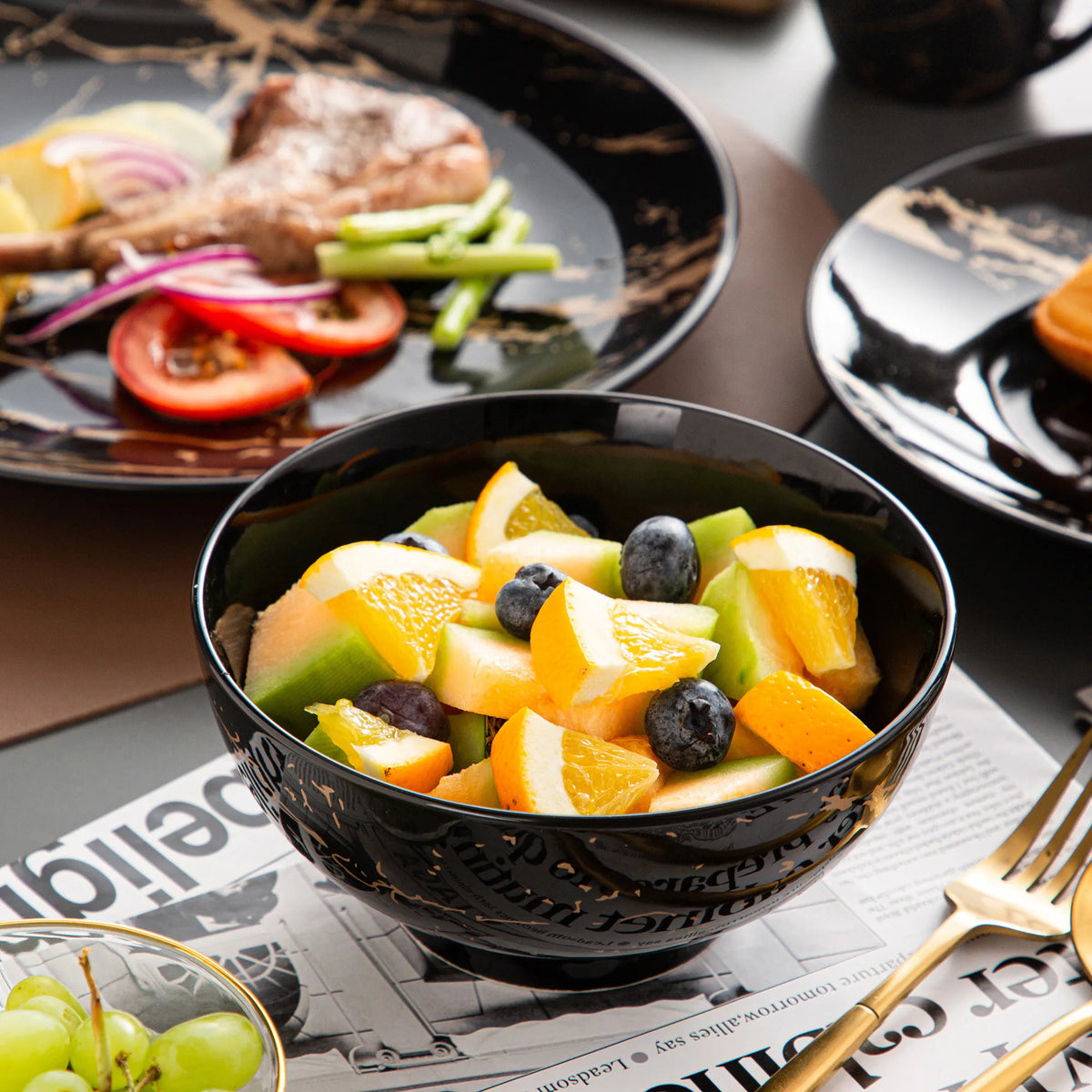 Malacasa Premium Porcelain Dinnerware Set With Gold Splash
