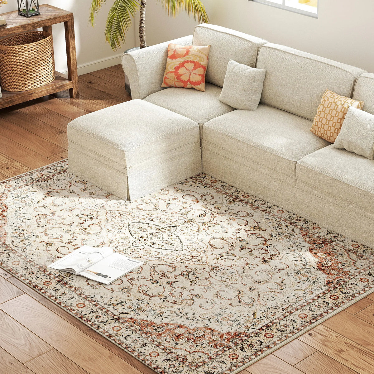 HOMCOM Machine Washable Area Rug Geometric Polyester Medallion Pattern
