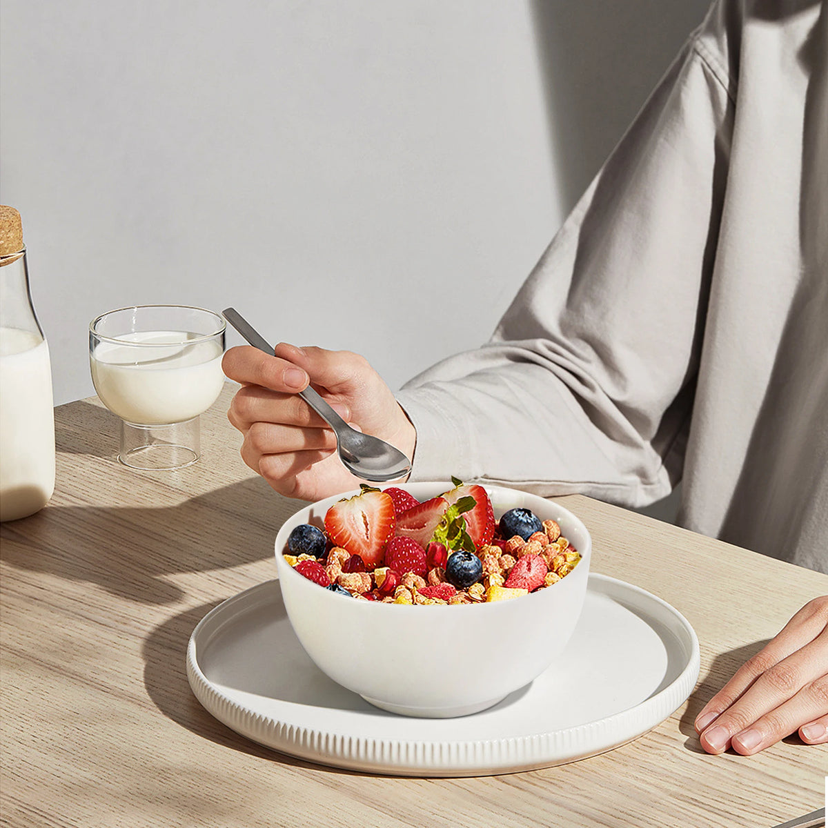 Premium Ceramic Bowl Set For Cereal Soup And Microwave Safe