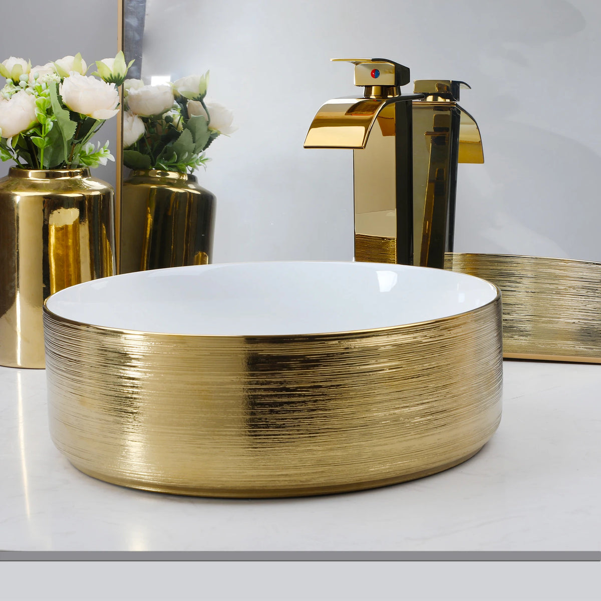 KEMAIDI Ceramic Vessel Sink With Faucet Bathroom Counter Basins